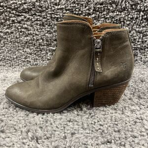 Frye Women's Judith Boot Size 6.5 M Block Heel Bootie Brown Distressed Leather